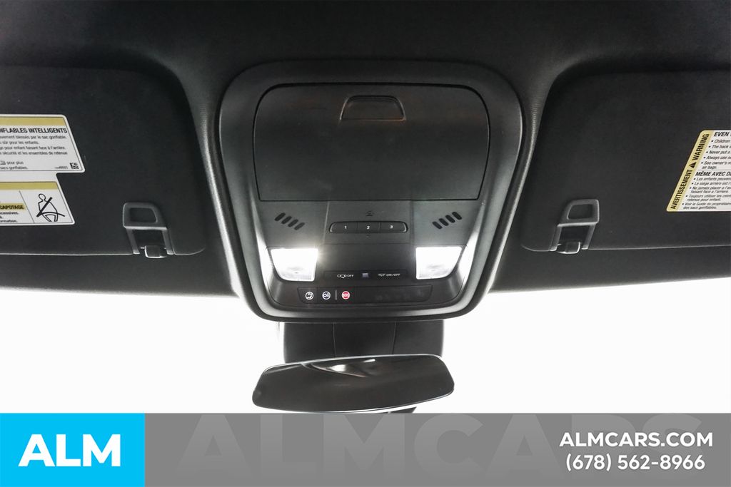Used 2025 Silver Cadillac Premium Luxury image 59