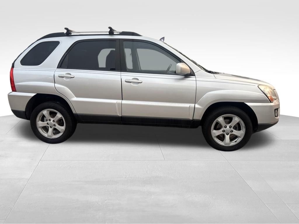 Used 2010 Silver Kia EX image 8