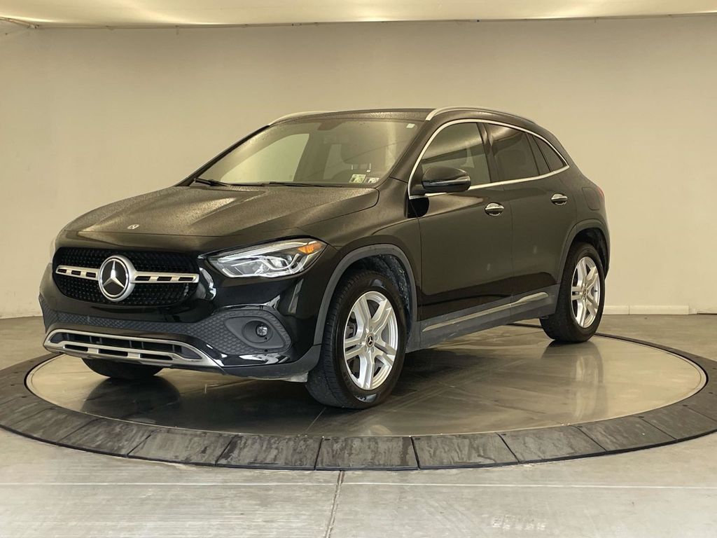 White 2021 Mercedes-Benz GLA SUV / Crossover All-Wheel Drive 8-Speed Dual Clutch