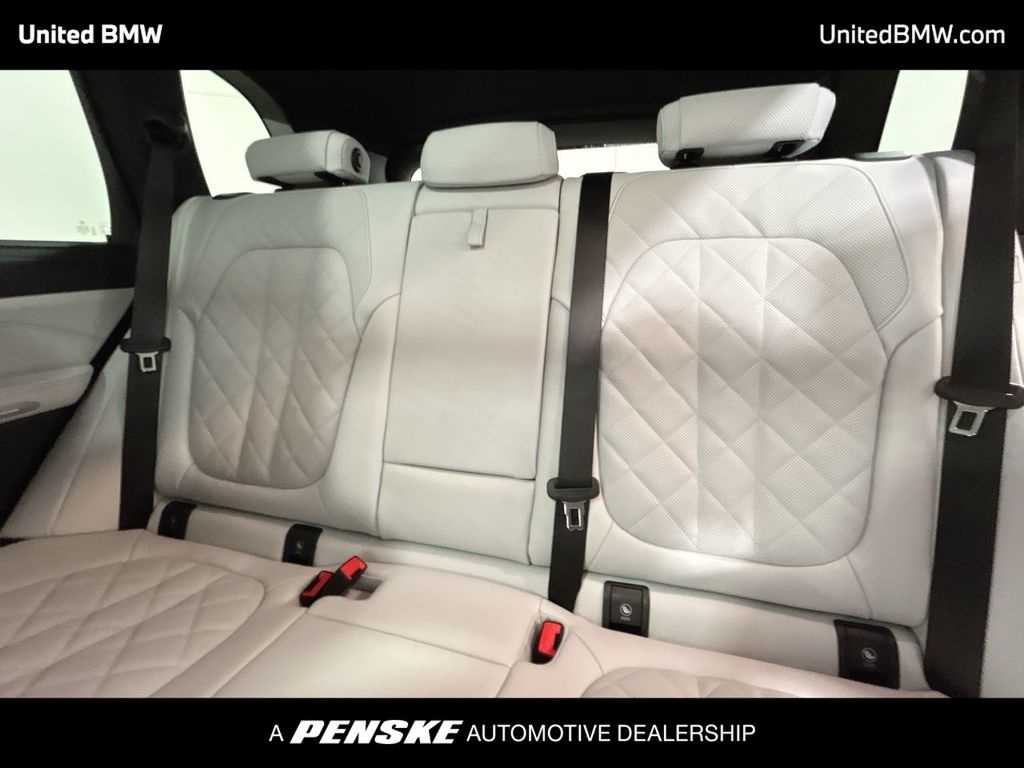 Thumbnail: 2026 BMW X5 - 21