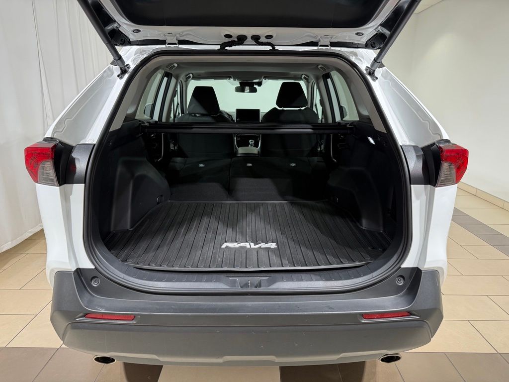 Thumbnail: 2024 Toyota RAV4 - 12