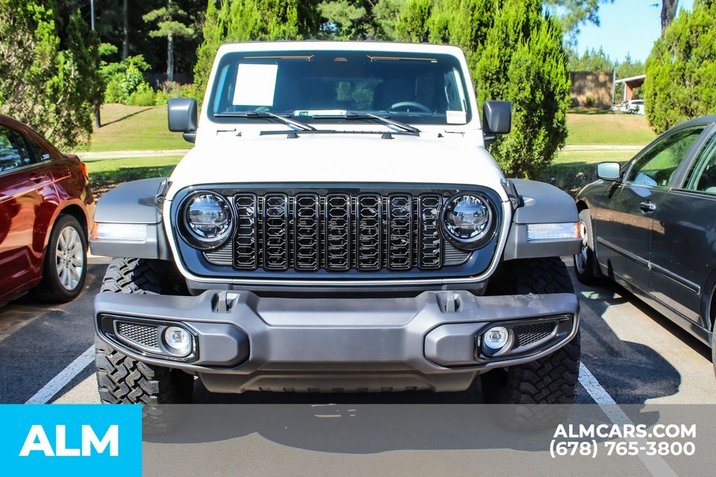 Used 2025 White Jeep Willys image 6