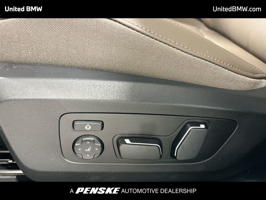2025 BMW X3 3.0i 12