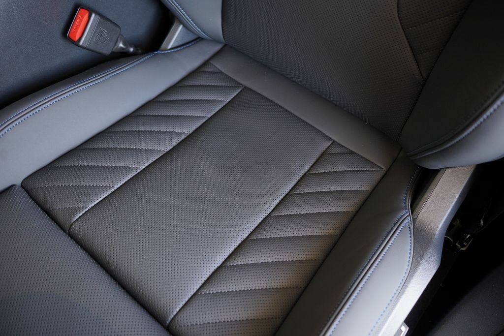 Thumbnail: 2026 BMW X3 - 11