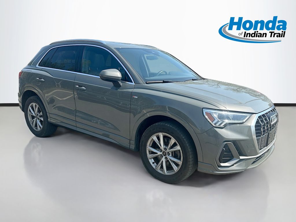 Mythos Black Metallic 2021 Audi Q3 quattro Premium Plus S Line 45 TFSI SUV / Crossover All-Wheel Drive 8-Speed Automatic