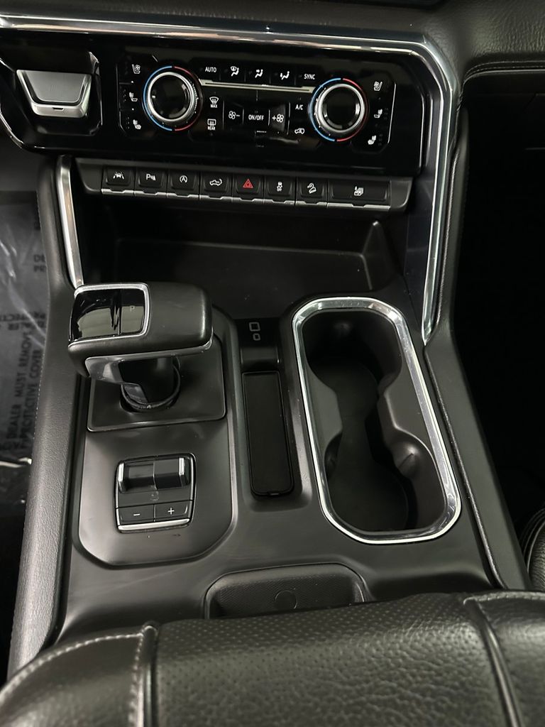 used 2024 GMC Sierra 1500 car, priced at $47,985