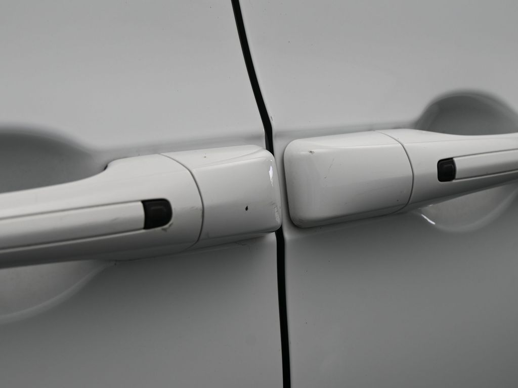 Used 2023 Bright White Clearcoat Chrysler Touring L image 38