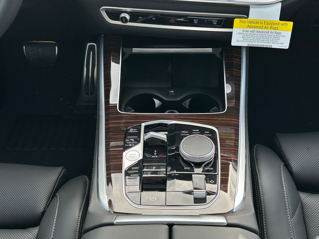 Thumbnail: 2026 BMW X5 - 27