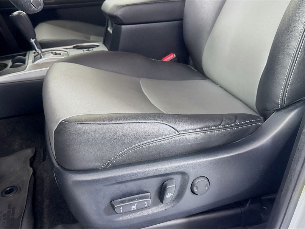 Used Car 2021 Toyota 4runner  Sr5 Premium For Sale Under $35,000 In Austin, Texas