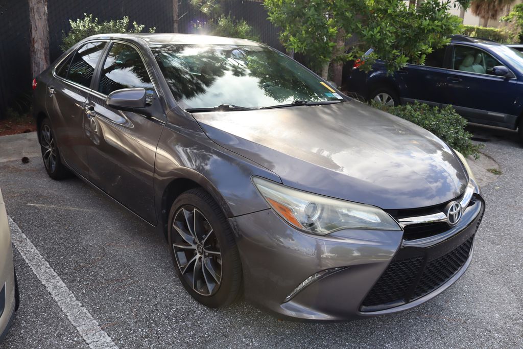 Thumbnail: 2016 Toyota Camry - 6