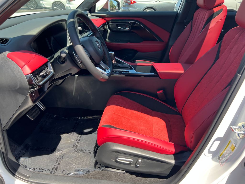 Thumbnail: 2025 Acura ADX - 13