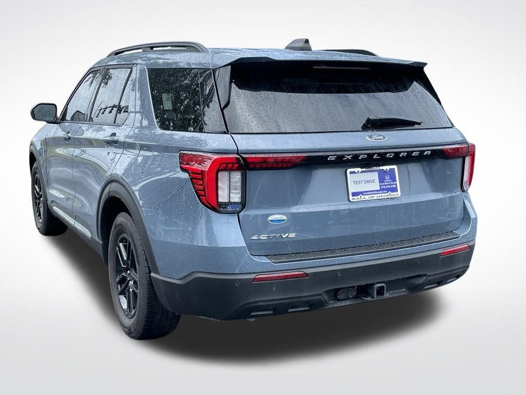 Thumbnail: 2025 Ford Explorer - 4
