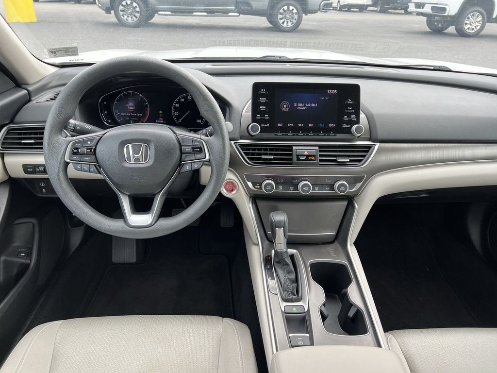 2018 Honda Accord LX photo