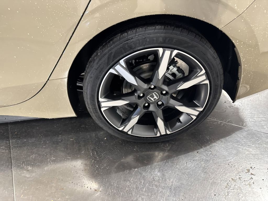 new 2026 Honda Civic Hybrid car, priced at $34,790