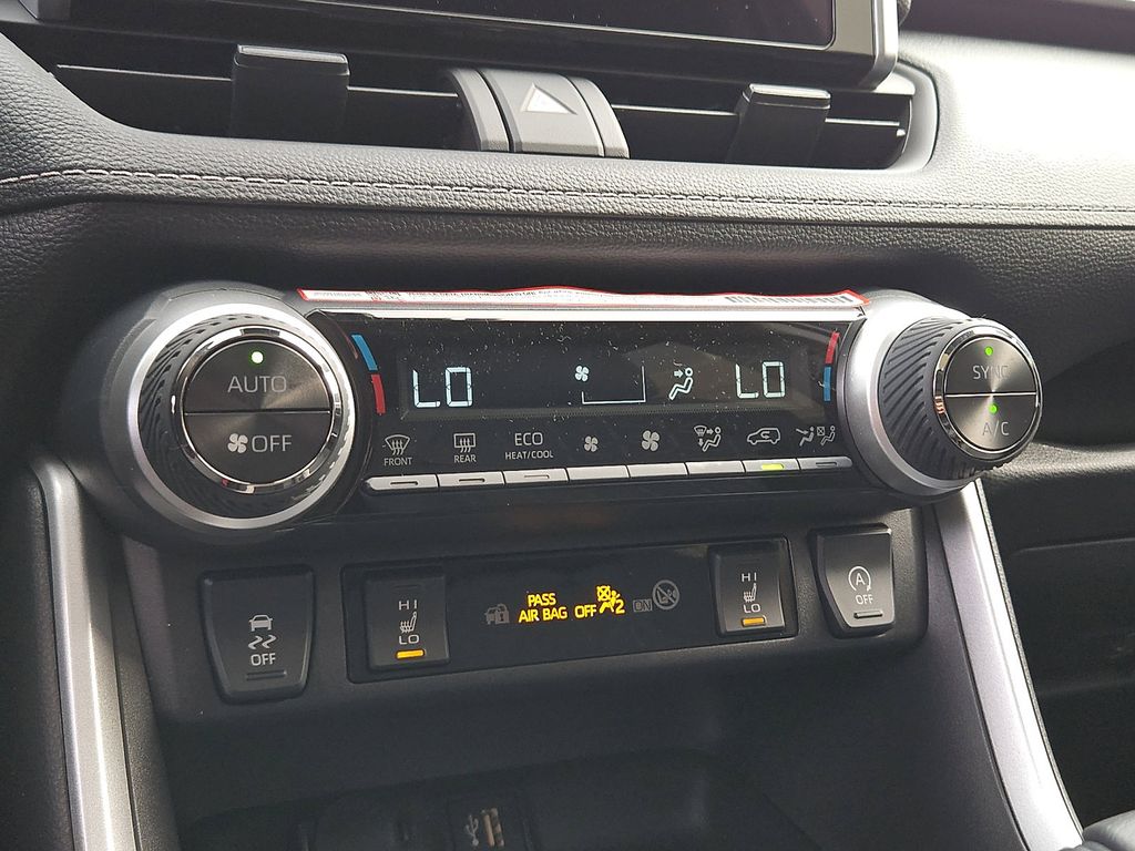 Thumbnail: 2025 Toyota RAV4 - 13