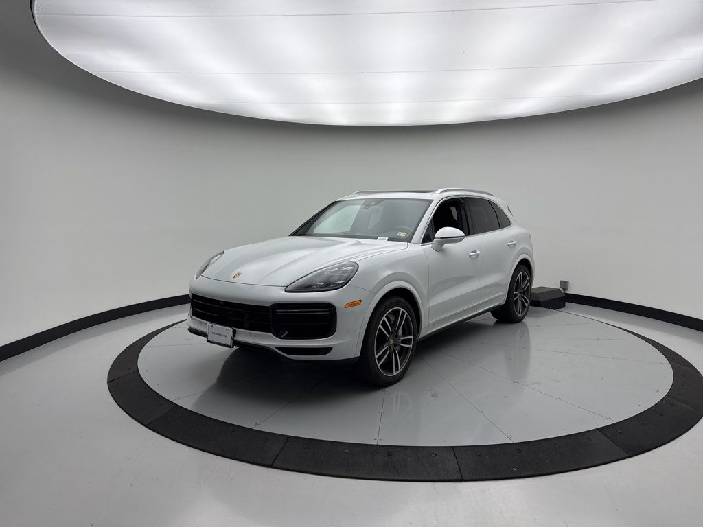 Thumbnail: 2019 Porsche Cayenne - 1