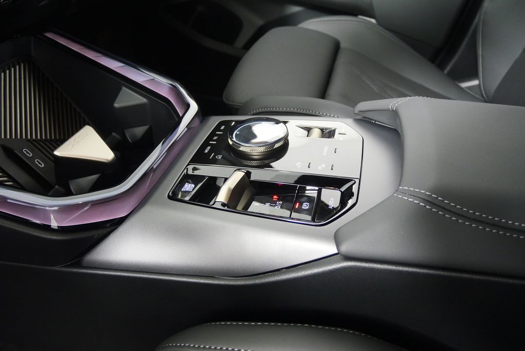 2025 BMW X3 3.0i 21