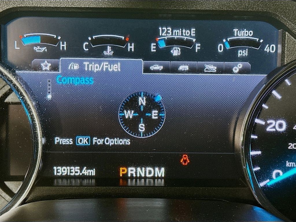 Used 2022 White Ford Lariat image 15