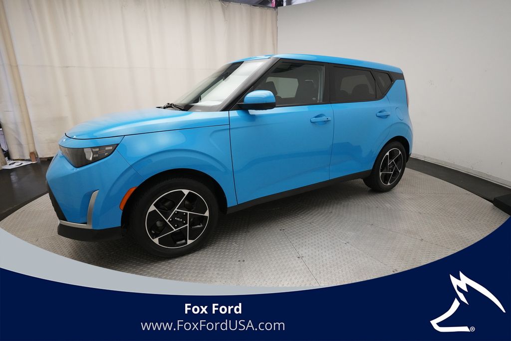 Surf Blue 2024 Kia Soul SUV / Crossover Front-Wheel Drive Continuously Variable Transmission
