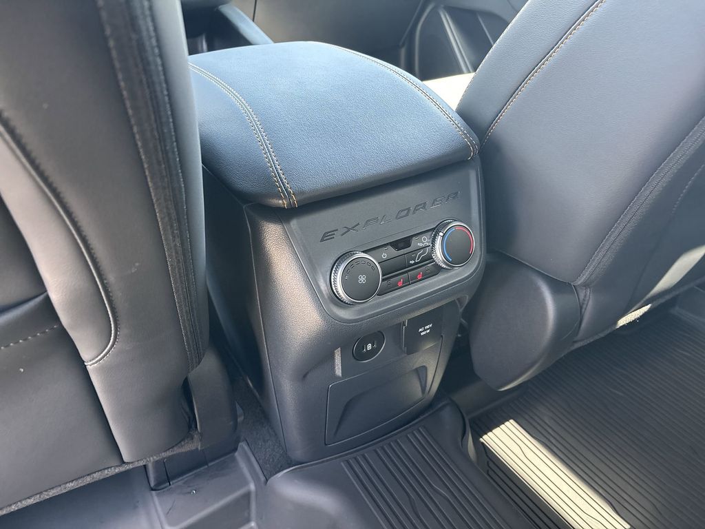 New 2026 Marsh Gray Ford Tremor® image 24