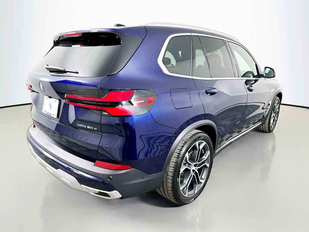Thumbnail: 2026 BMW X5 - 5