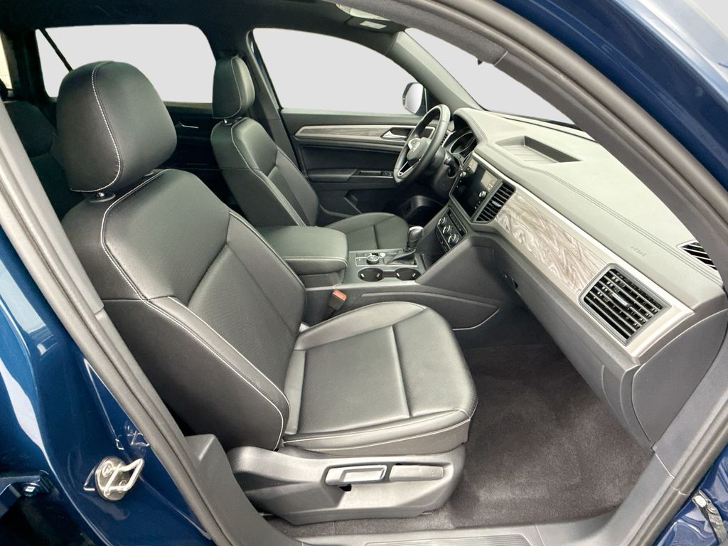 Thumbnail: 2020 Volkswagen Atlas - 18