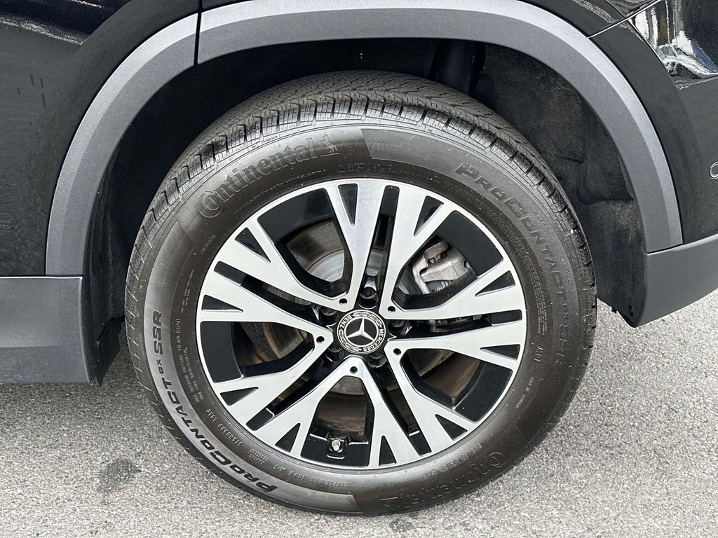 Thumbnail: 2025 Mercedes-Benz GLA - 15