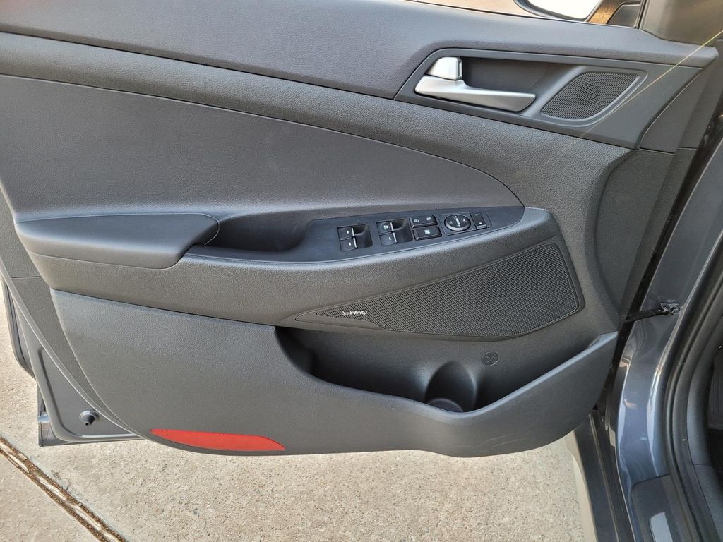 used 2021 Hyundai Tucson car, priced at $19,281