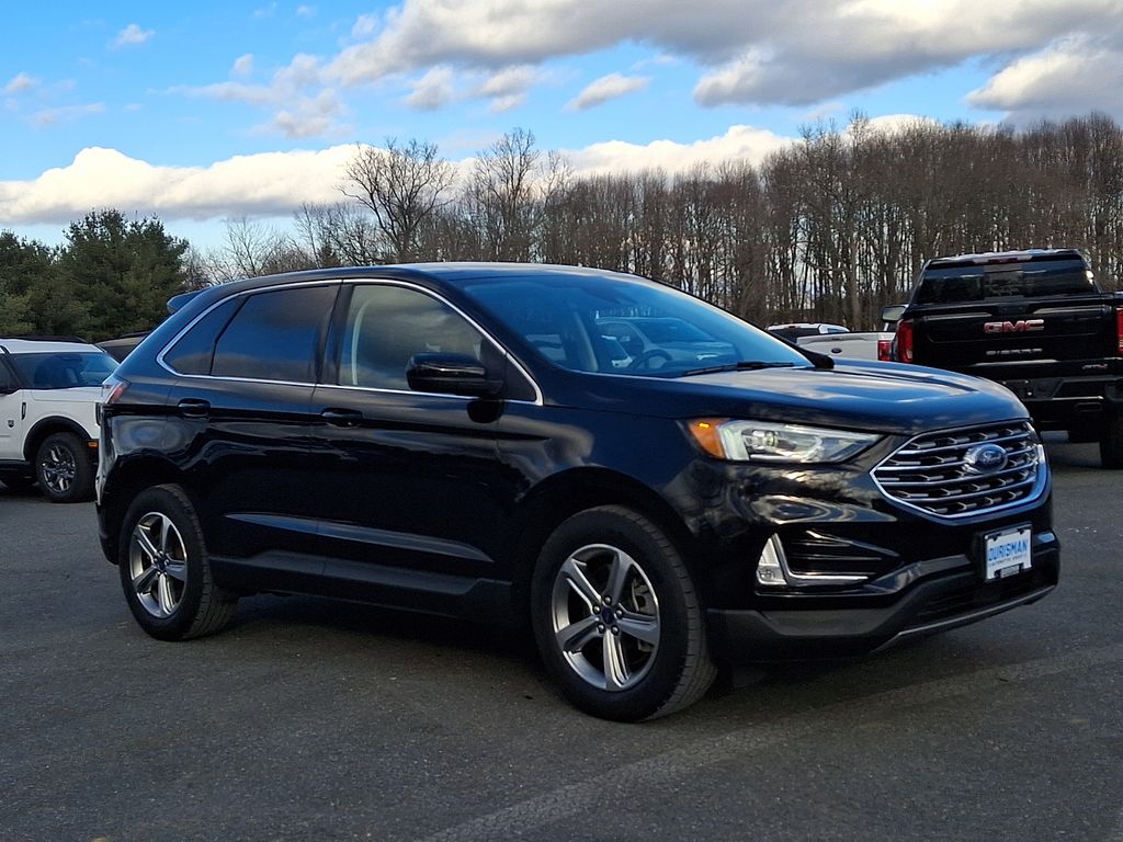 2021 Ford Edge SEL's photo