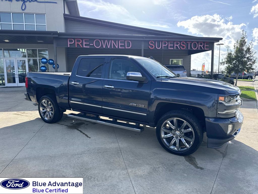 2018 Chevrolet Silverado 1500 LTZ Crew Cab 4WD