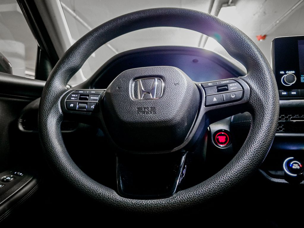 2025 Honda HR-V LX 26