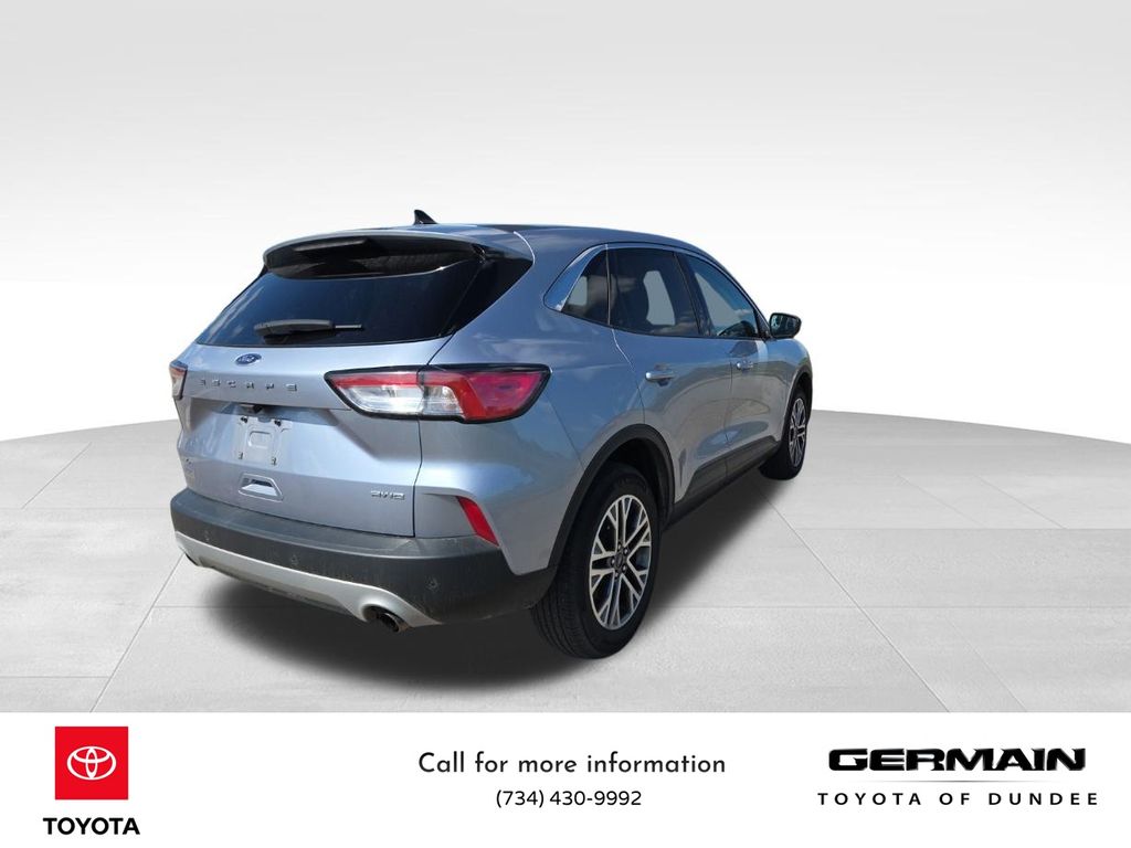 2022 Ford Escape SEL photo 5