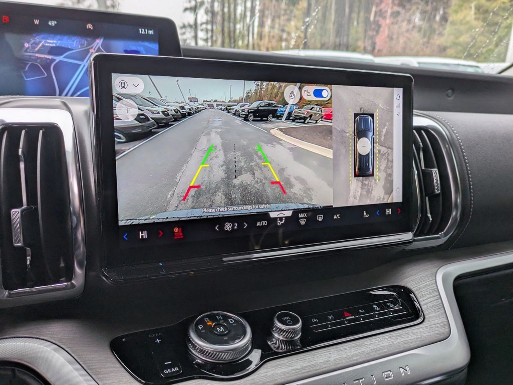 2025 Ford Expedition Platinum MAX