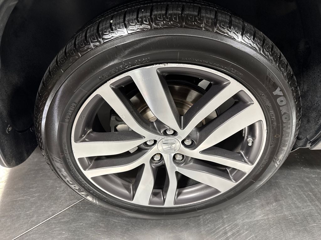 used 2016 Honda Pilot car, priced at $21,304