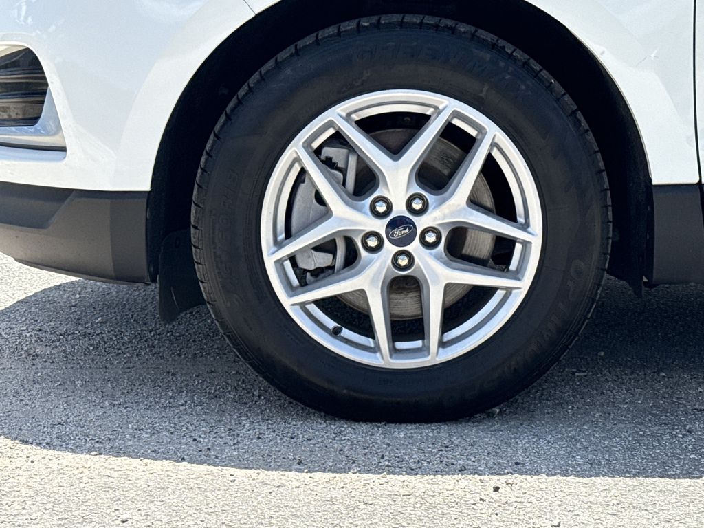 2024 Ford Edge SEL - 8