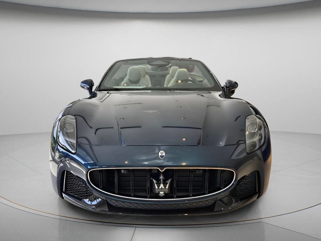 2026 Maserati Grancabrio - $184,515