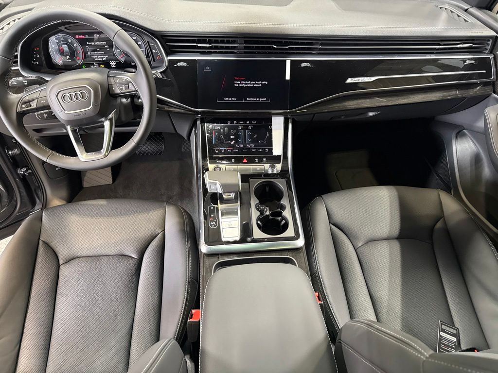 Thumbnail: 2026 Audi Q7 - 22