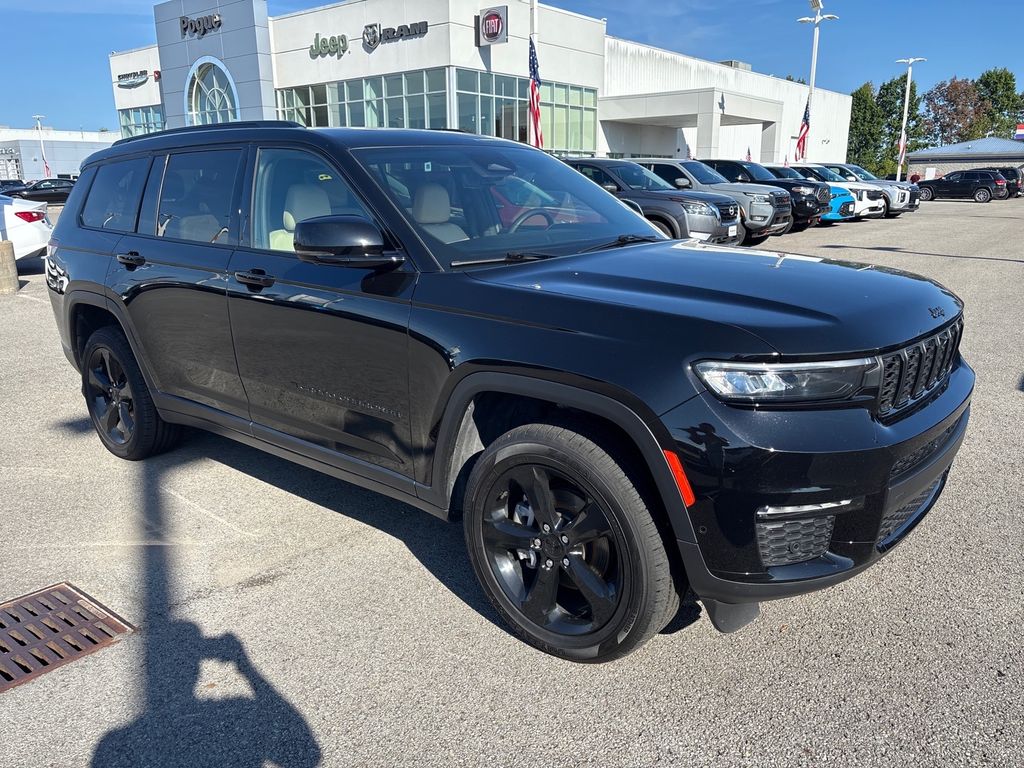 2024 Jeep Grand Cherokee L Negro (Diamond Black Crystal Pearlcoat) SUV/Crossover Todo terreno 8 velocidades Automática