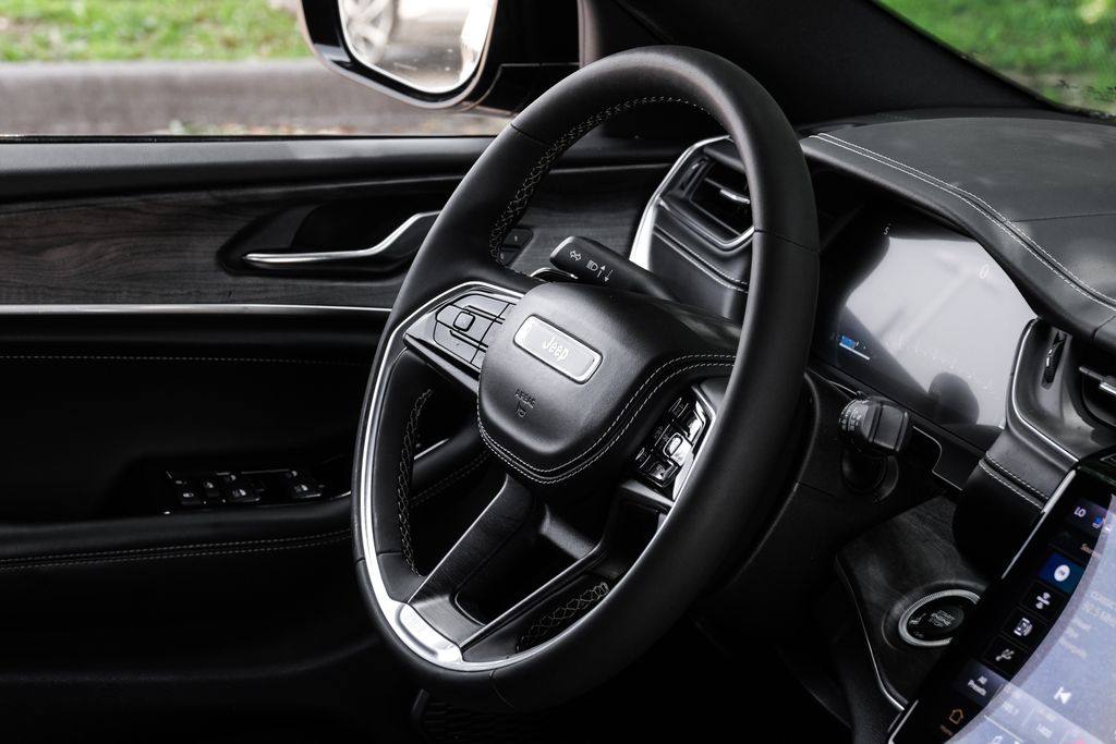 used 2023 Jeep Grand Cherokee L car, priced at $37,312