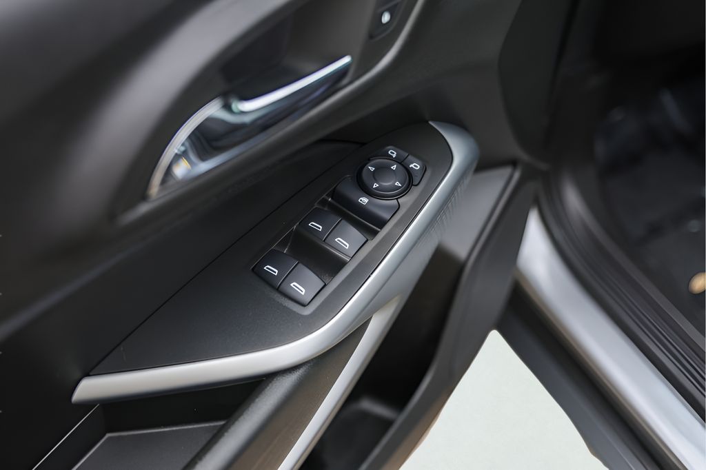 Used Car 2025 Chevrolet Trax  1rs For Sale Under $25,000 In Austin, Texas