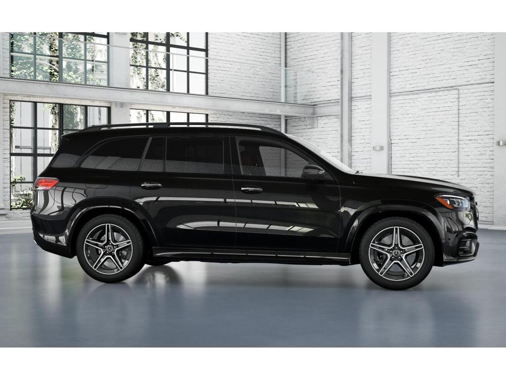 2025 Mercedes-Benz GLS 450 4MATIC 15