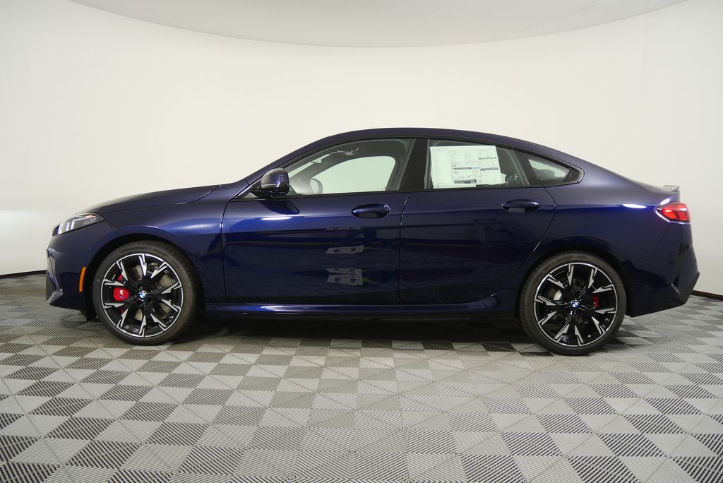 Thumbnail: 2026 BMW 2 Series - 6