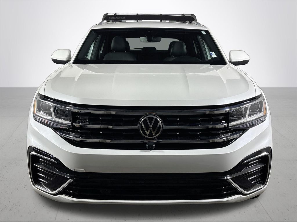 2022 Volkswagen Atlas Cross Sport V6 SEL Premium R-Line photo 2