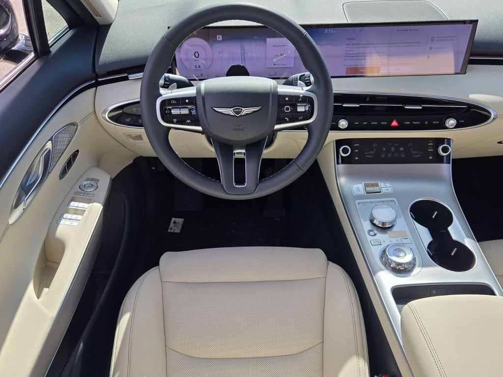 2027 Genesis Gv70