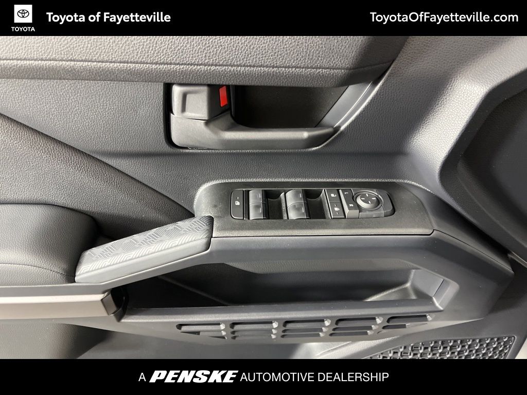 2025 Toyota 4Runner SR5 26