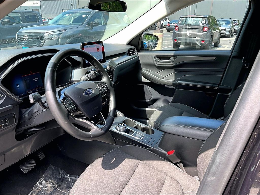 2024 Ford Escape — photo 7