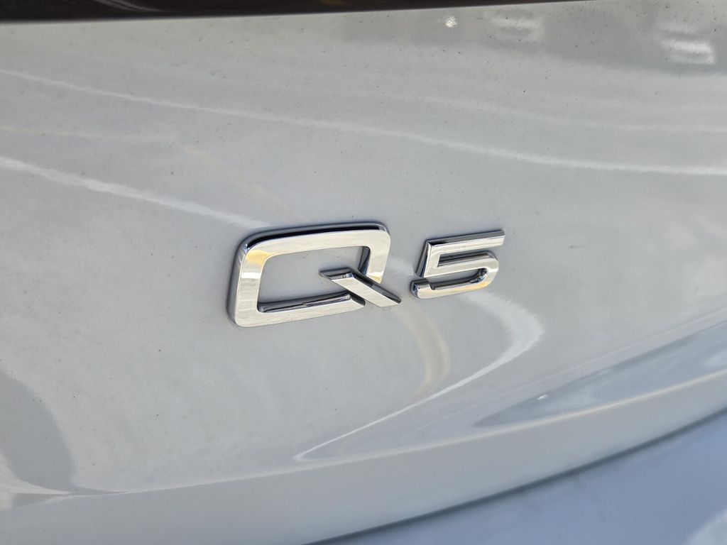 2014 Audi Q5 - $9,998