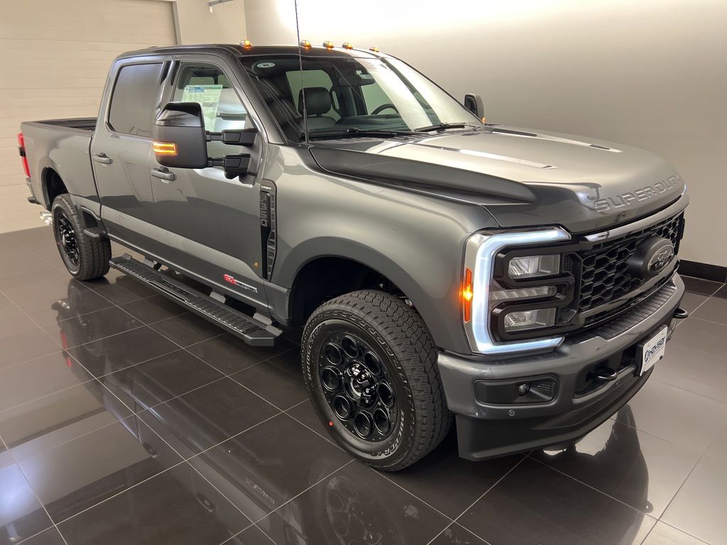 2026 Ford F-350SD Lariat