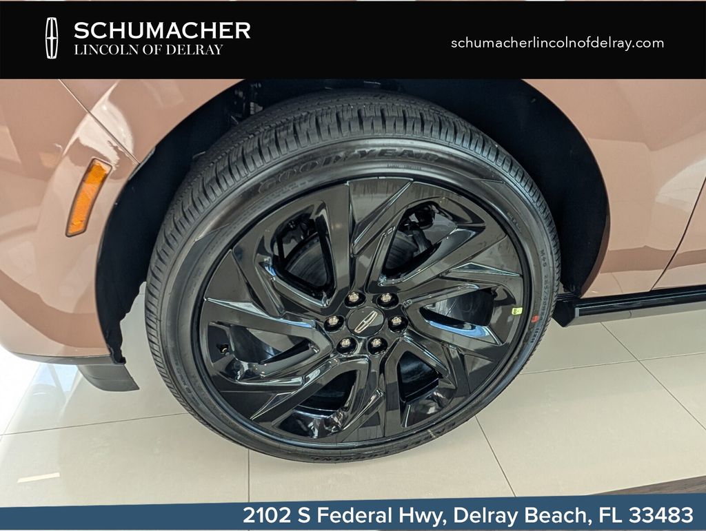 new 2026 Lincoln Navigator L car