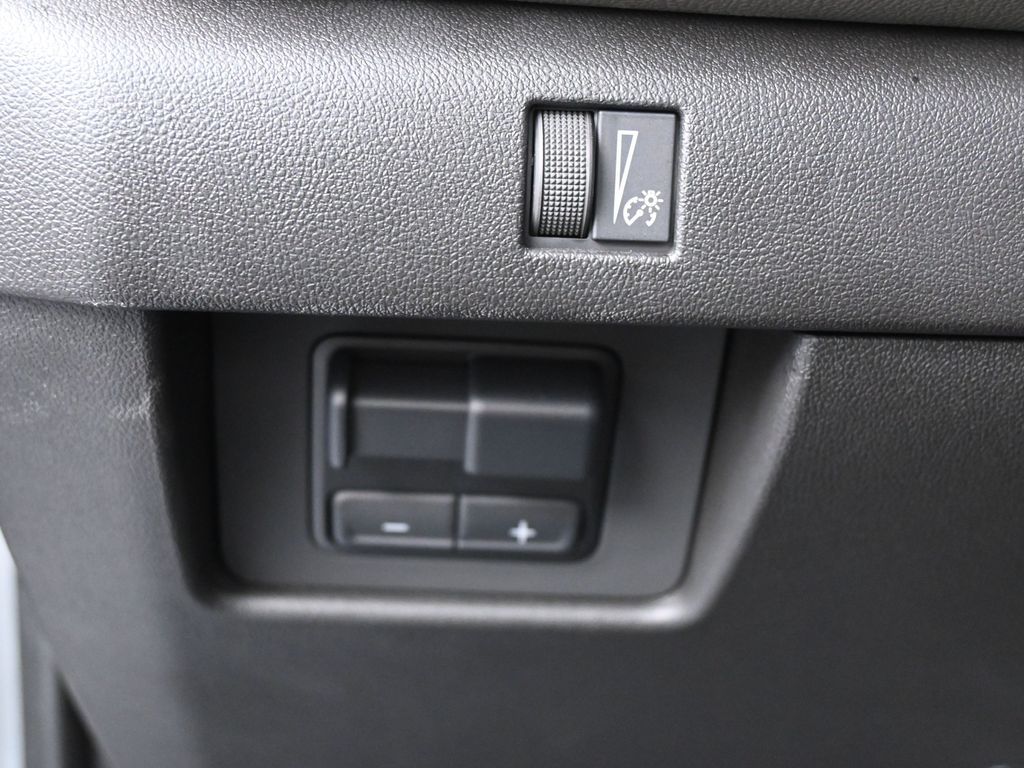 Used 2025 Sterling Gray Metallic Chevrolet ZR2 image 17